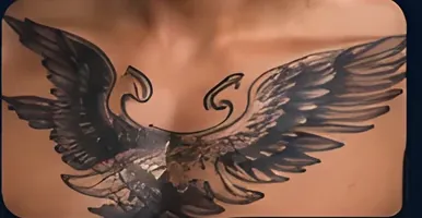 Tatuagem no peito