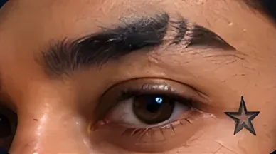 Tatuagem no rosto